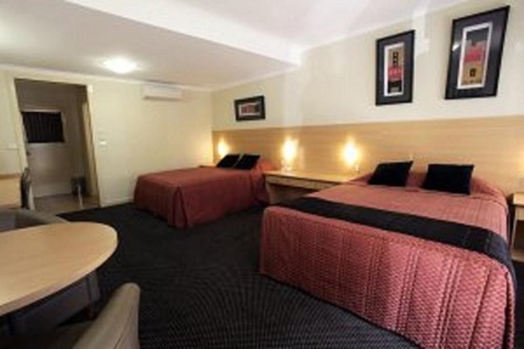 Cattlemans Country Motor Inn & Serviced Apartments Dubbo Rum bild