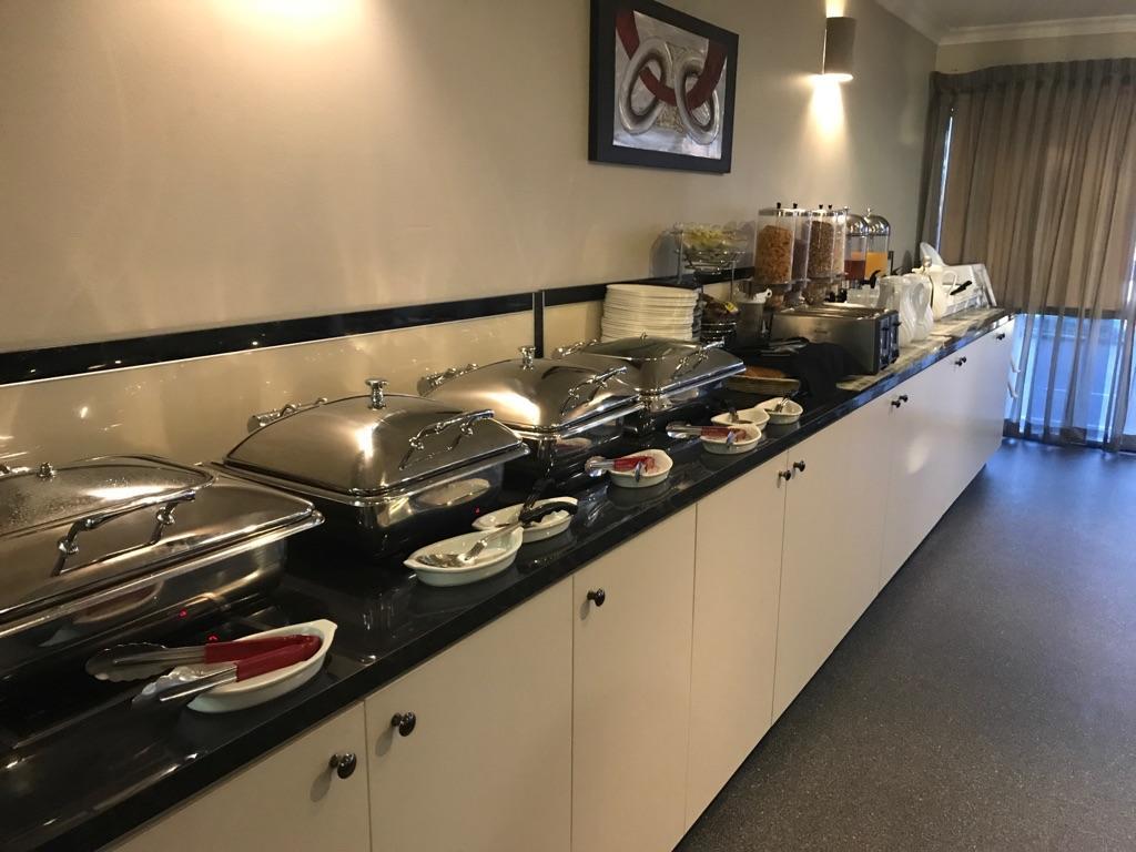 Cattlemans Country Motor Inn & Serviced Apartments Dubbo Exteriör bild
